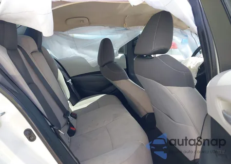 2020 Toyota Corolla Le z USA, uszkodzony, nr VIN 5YFEPRAE0LP111822